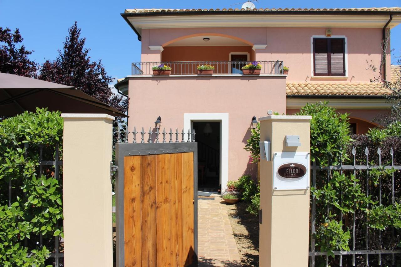Montone  Ellebi B&B المظهر الخارجي الصورة