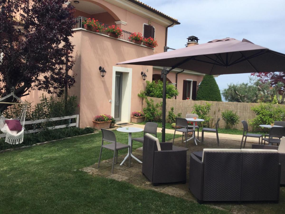 Montone  Ellebi B&B المظهر الخارجي الصورة