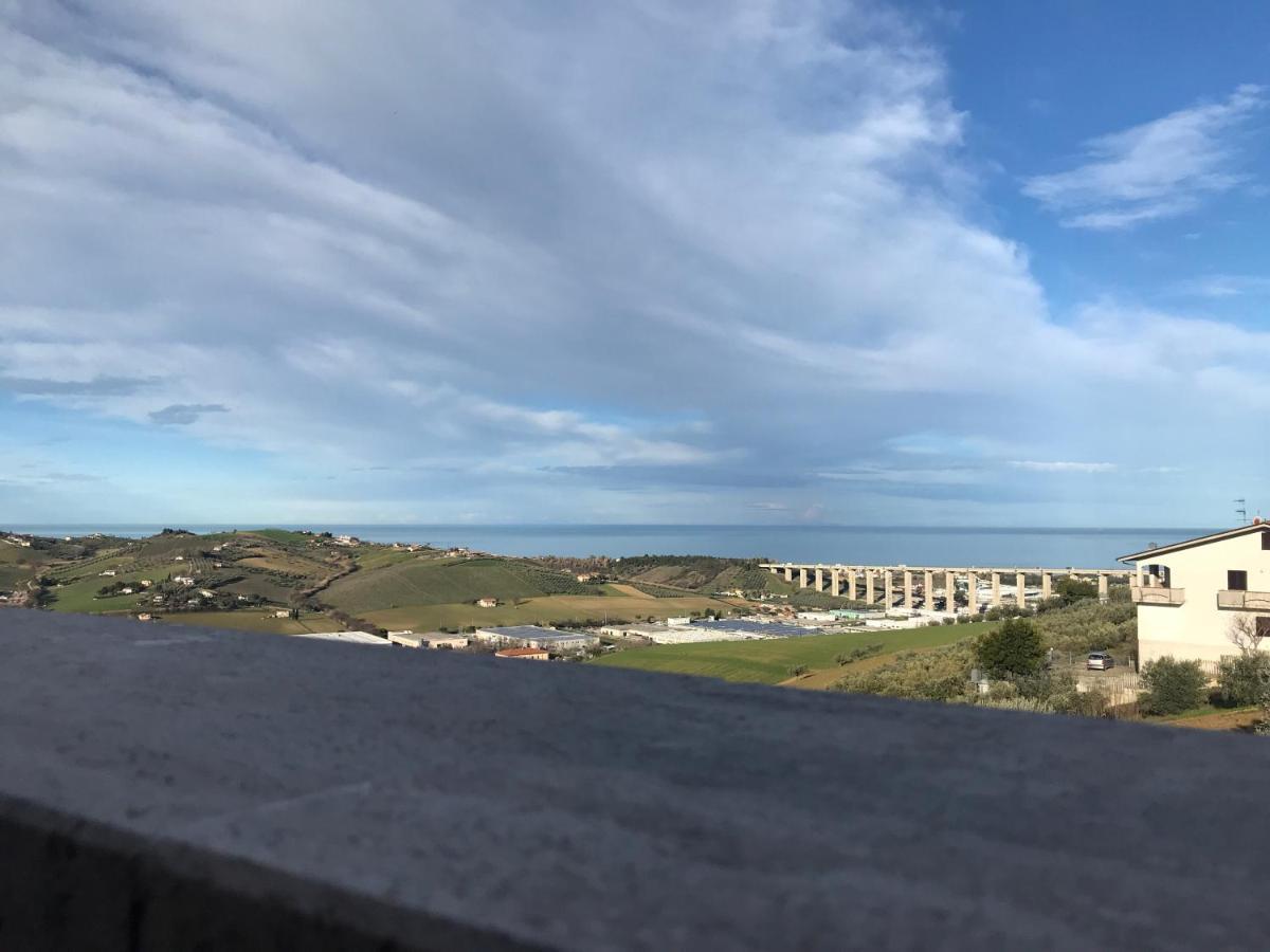 Montone  Ellebi B&B المظهر الخارجي الصورة